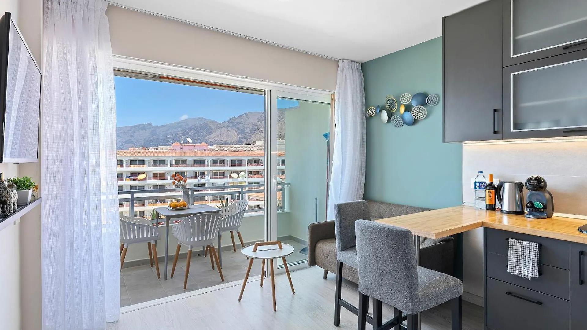 Apartamento Arenas Negras Playa La Arena Puerto de Santiago  0*, Puerto de Santiago (Tenerife) España